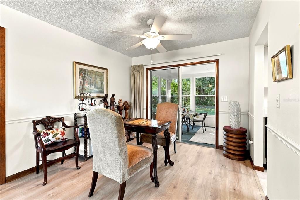 En Venta: $222,500 (2 camas, 2 baños, 1726 Pies cuadrados)