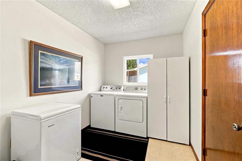 En Venta: $222,500 (2 camas, 2 baños, 1726 Pies cuadrados)
