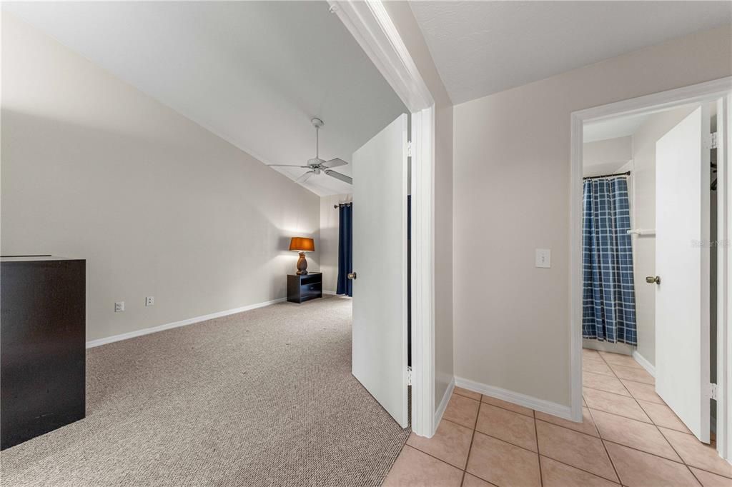 For Sale: $219,000 (2 beds, 2 baths, 1155 Square Feet)