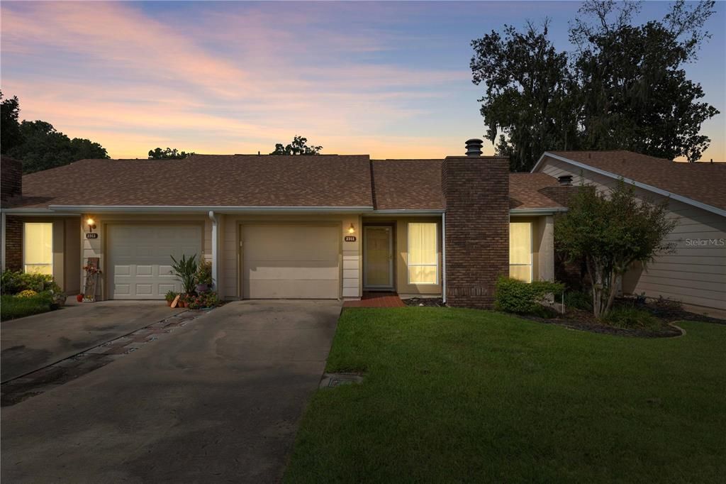 For Sale: $219,000 (2 beds, 2 baths, 1155 Square Feet)