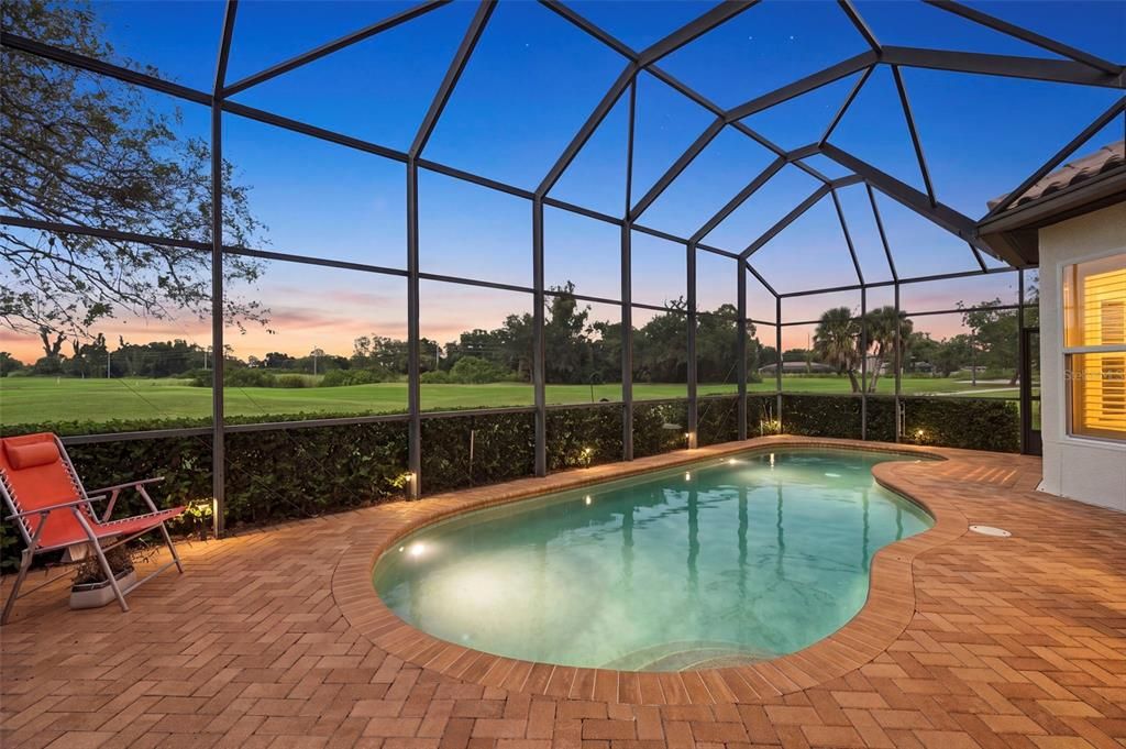 En Venta: $1,242,360 (4 camas, 2 baños, 2856 Pies cuadrados)