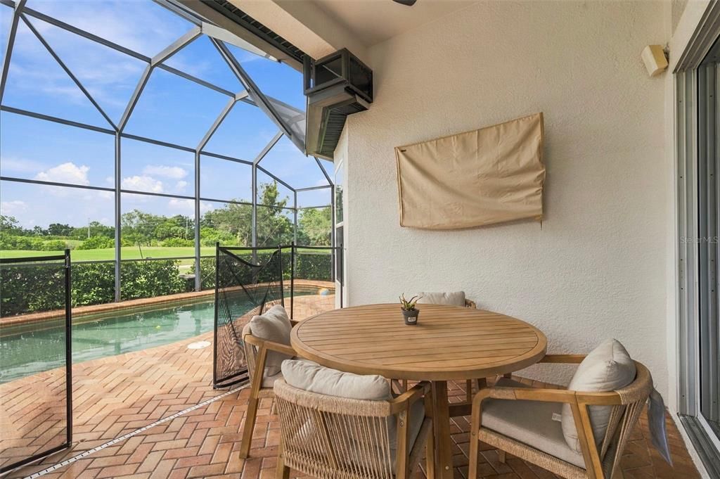 En Venta: $1,242,360 (4 camas, 2 baños, 2856 Pies cuadrados)
