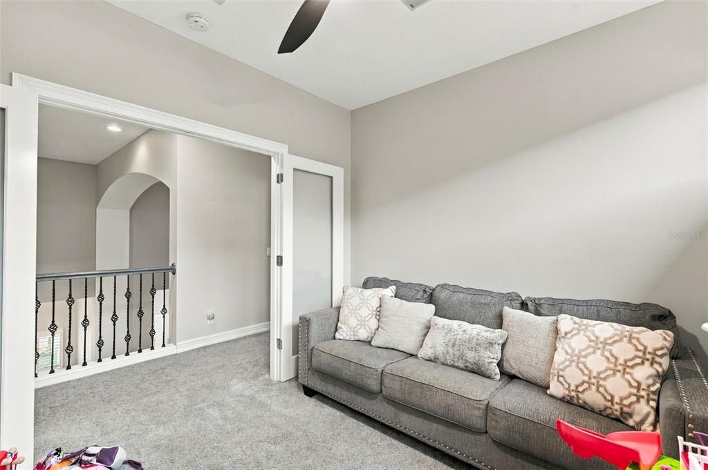 En Venta: $1,242,360 (4 camas, 2 baños, 2856 Pies cuadrados)