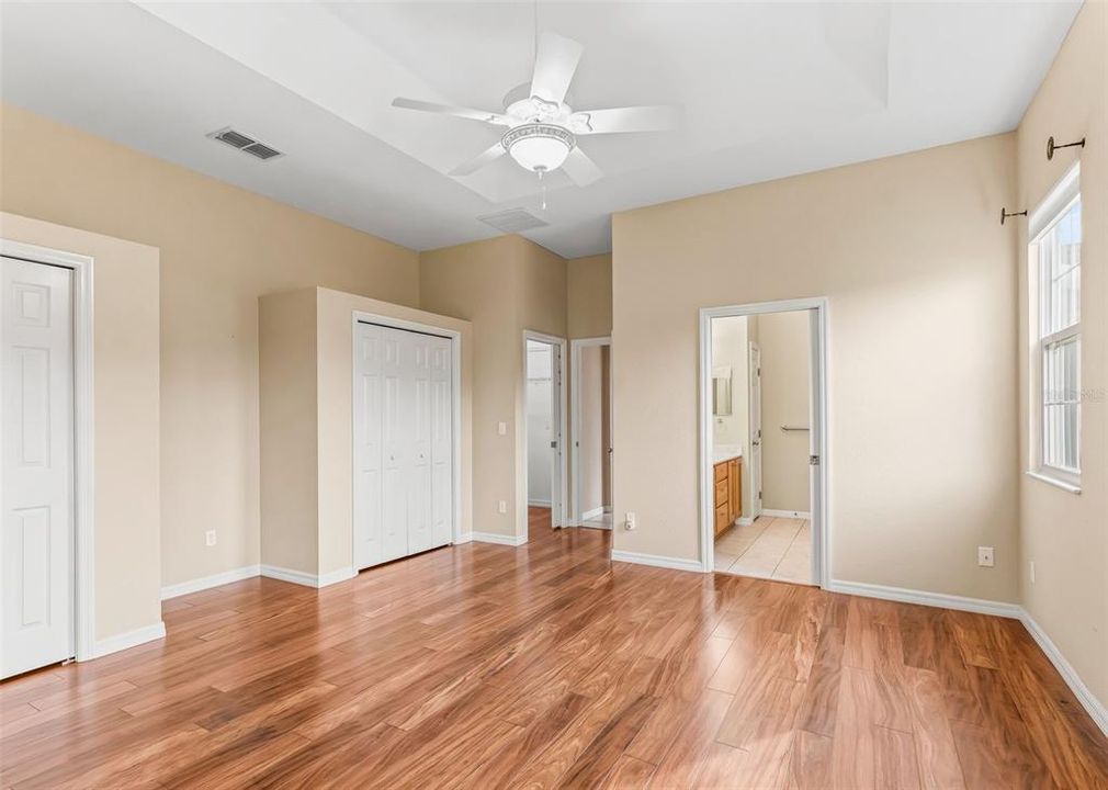 En Venta: $364,000 (3 camas, 2 baños, 1803 Pies cuadrados)