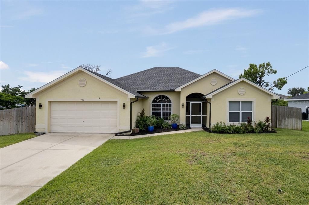 For Sale: $379,000 (4 beds, 2 baths, 2331 Square Feet)