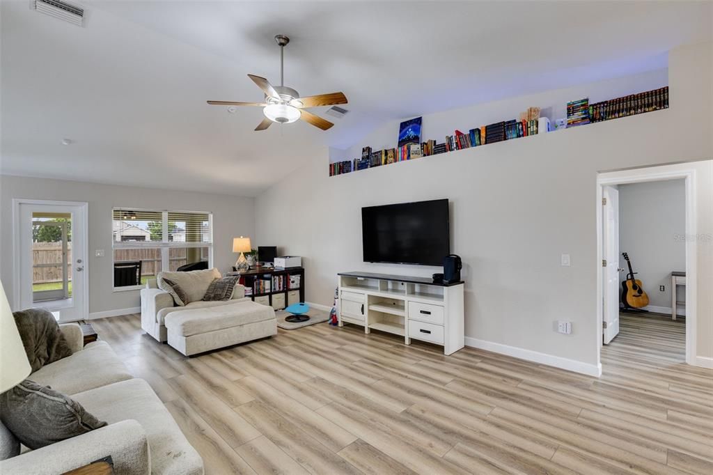 For Sale: $379,000 (4 beds, 2 baths, 2331 Square Feet)