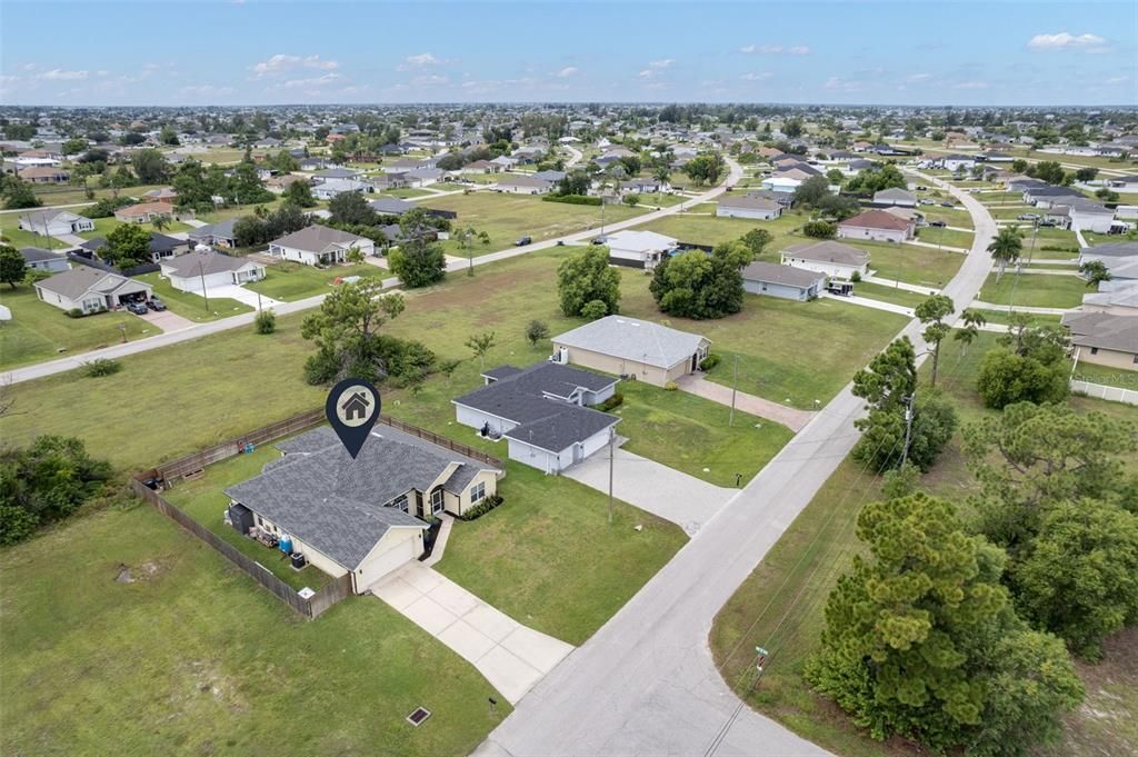 For Sale: $379,000 (4 beds, 2 baths, 2331 Square Feet)