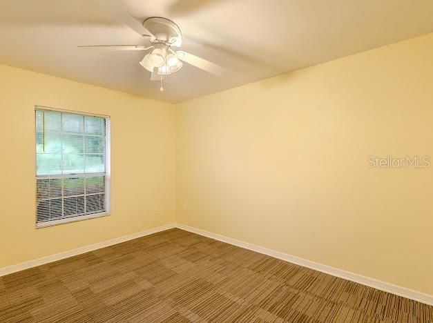 For Sale: $485,000 (5 beds, 4 baths, 3712 Square Feet)
