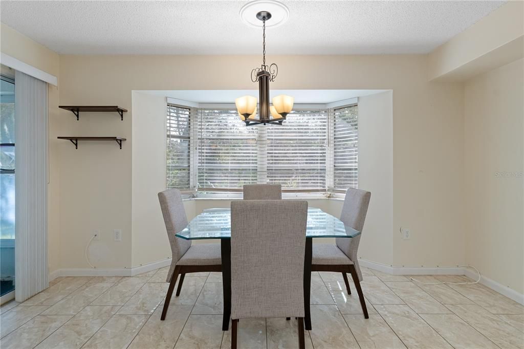 For Sale: $275,000 (3 beds, 2 baths, 2000 Square Feet)