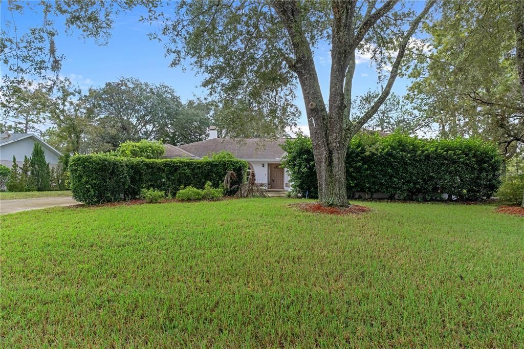 For Sale: $275,000 (3 beds, 2 baths, 2000 Square Feet)