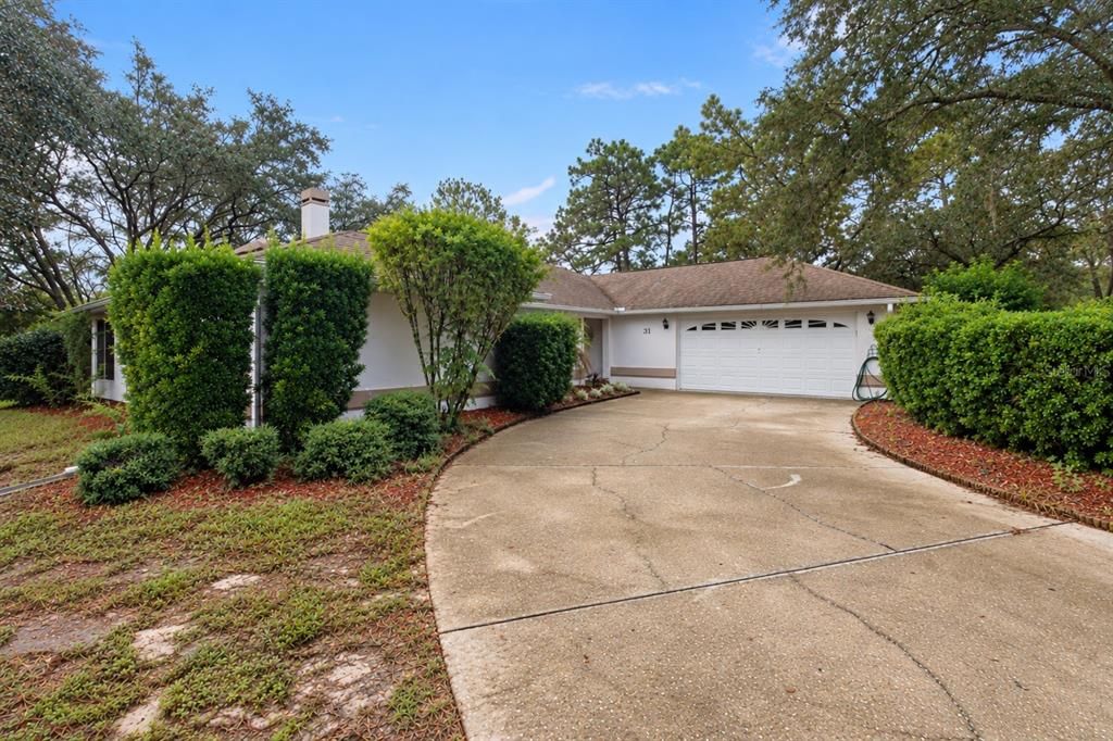 For Sale: $275,000 (3 beds, 2 baths, 2000 Square Feet)