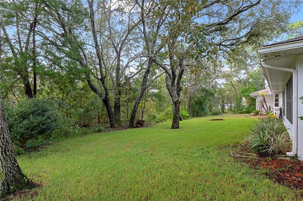 For Sale: $275,000 (3 beds, 2 baths, 2000 Square Feet)