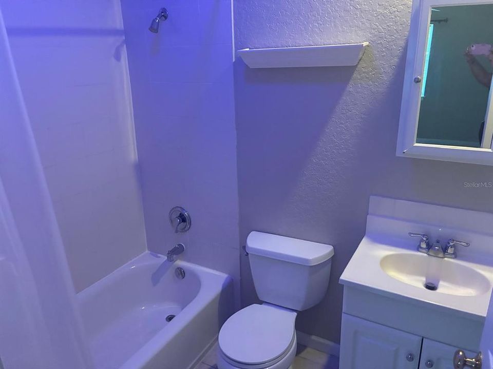 For Rent: $1,200 (1 beds, 1 baths, 500 Square Feet)