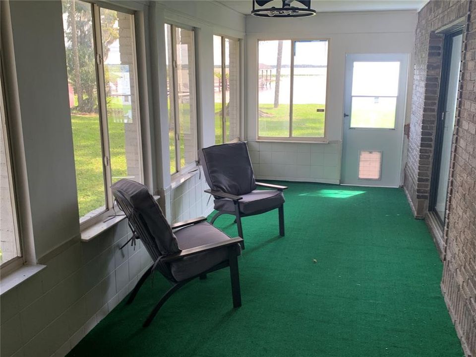 En Venta: $777,000 (3 camas, 3 baños, 2305 Pies cuadrados)