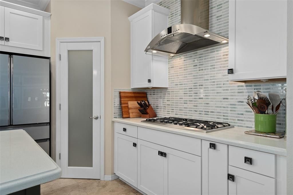 En Venta: $574,900 (3 camas, 3 baños, 2287 Pies cuadrados)
