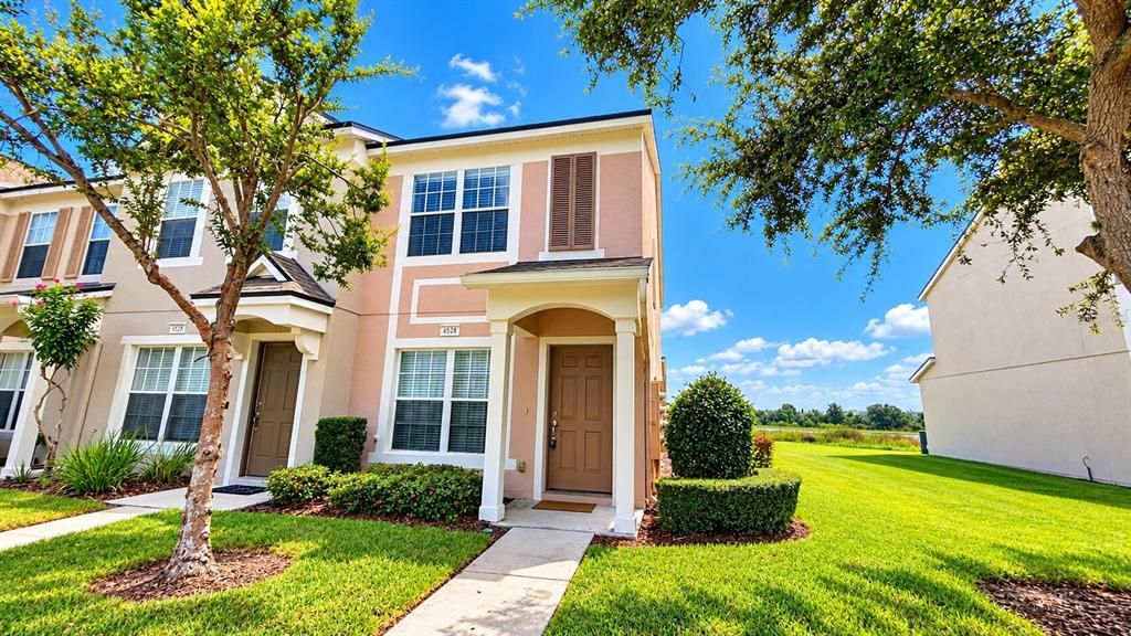 For Rent: $1,795 (2 beds, 2 baths, 1184 Square Feet)