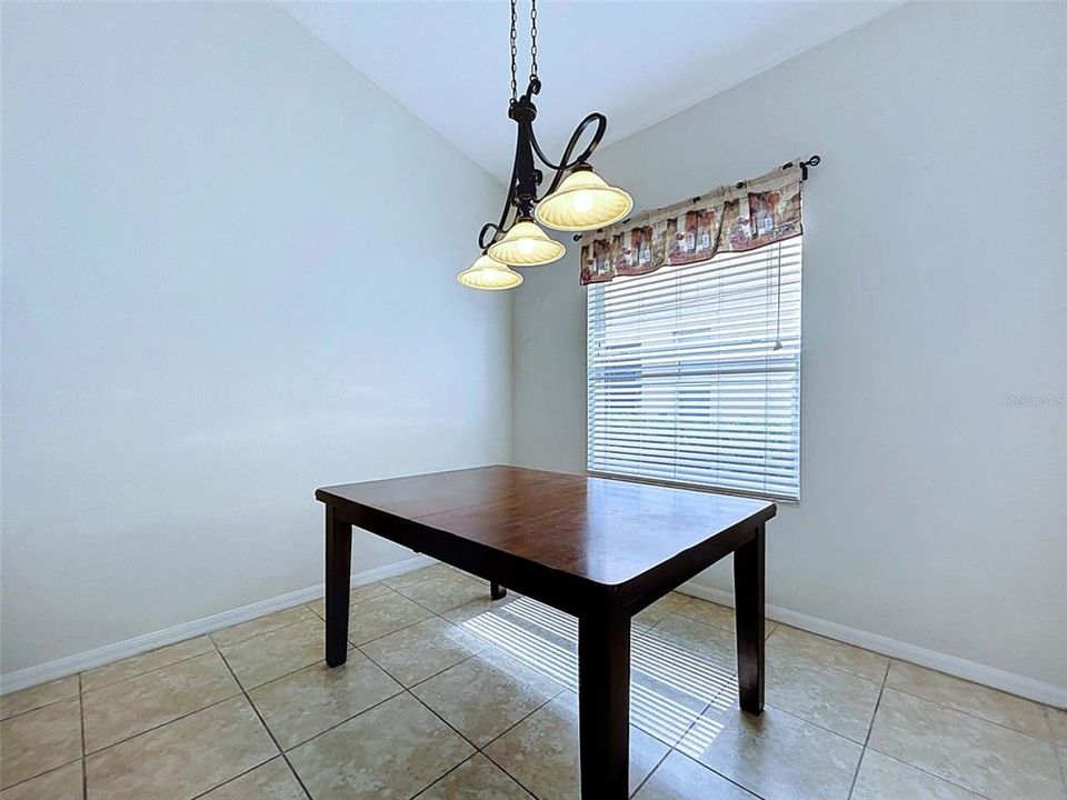 For Rent: $2,800 (3 beds, 2 baths, 2023 Square Feet)