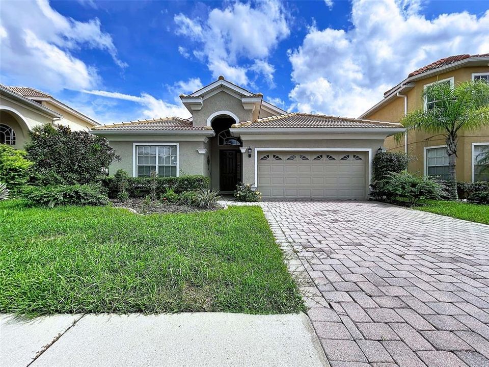 For Rent: $2,800 (3 beds, 2 baths, 2023 Square Feet)