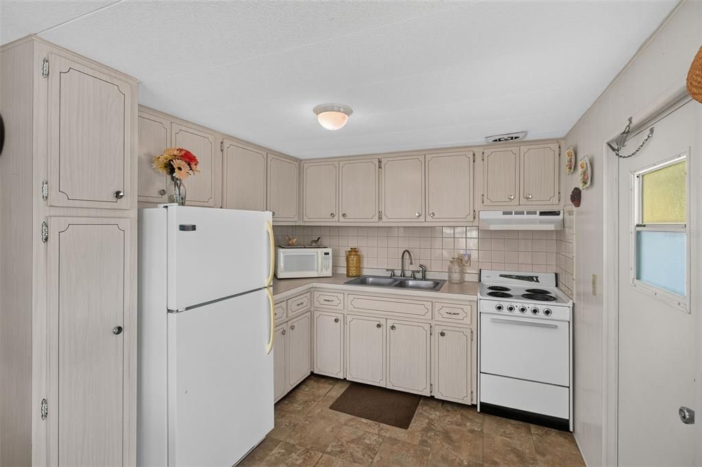 En Venta: $145,000 (2 camas, 1 baños, 720 Pies cuadrados)