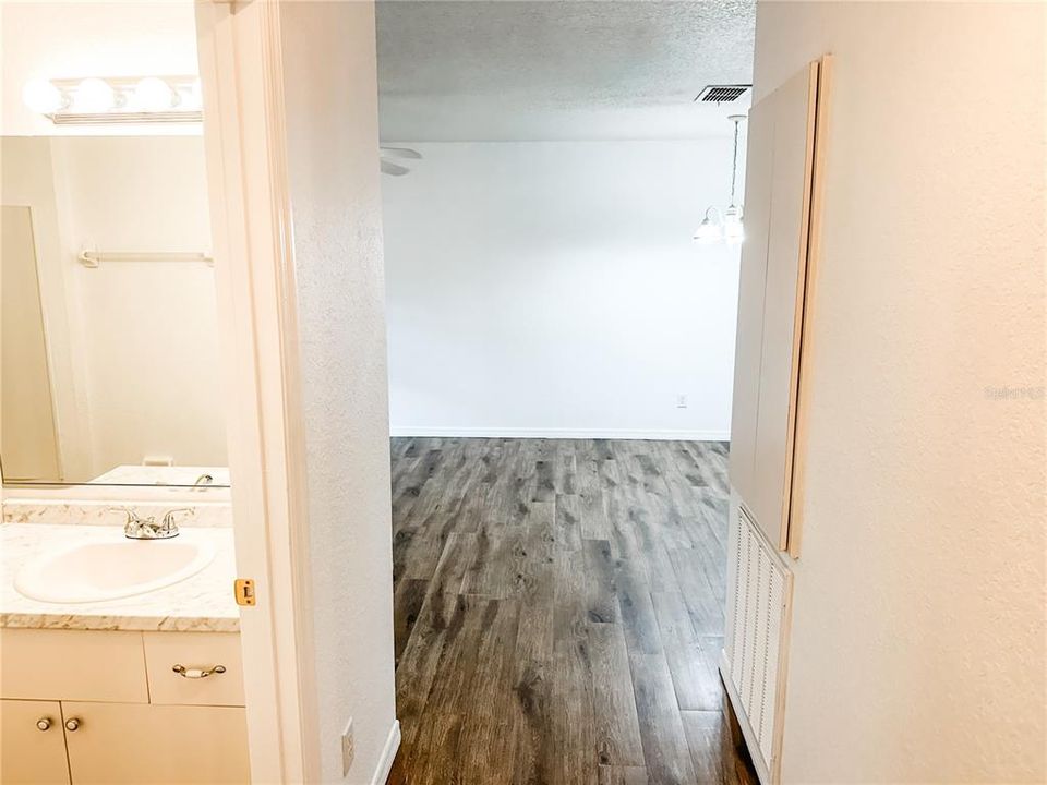 В аренду: $1,395 (2 спален, 2 ванн, 900 Квадратных фут)
