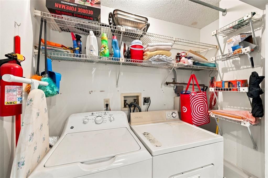For Sale: $120,000 (2 beds, 2 baths, 1144 Square Feet)