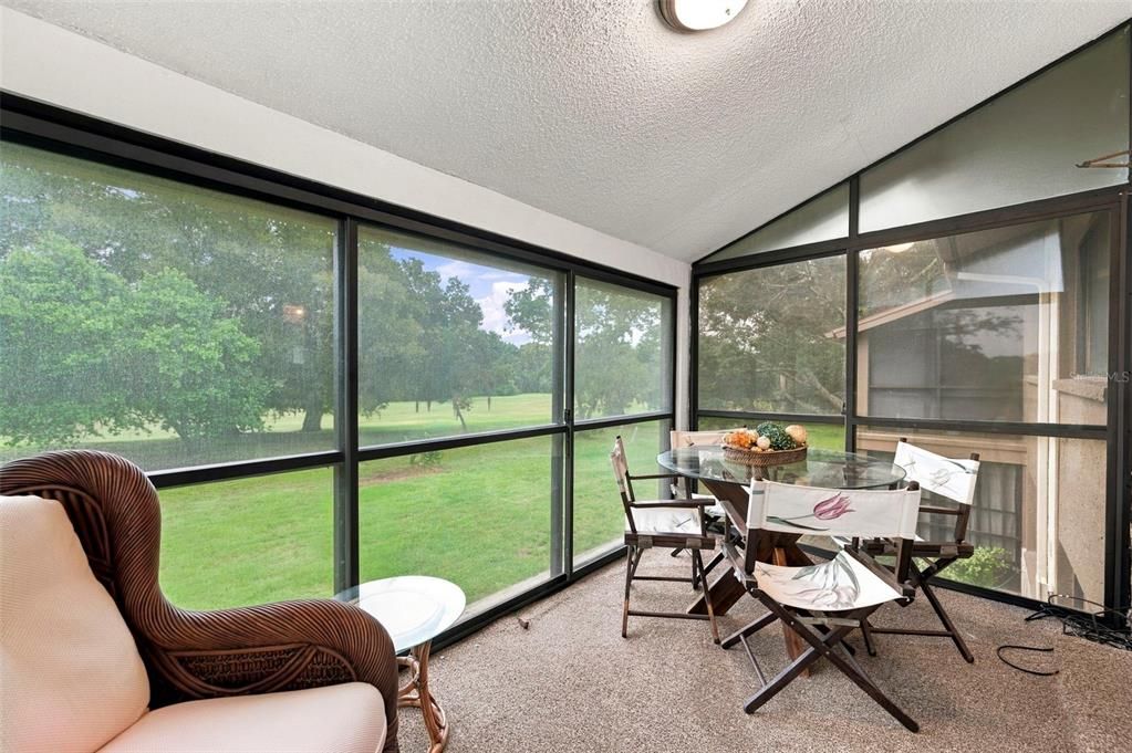 For Sale: $120,000 (2 beds, 2 baths, 1144 Square Feet)