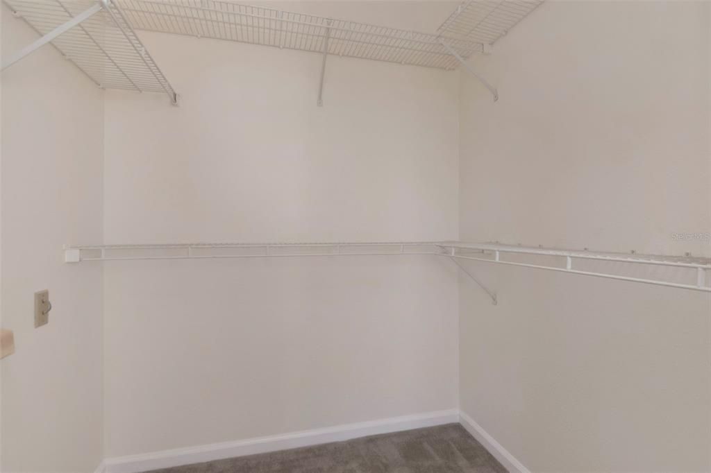 En Venta: $269,900 (1 camas, 1 baños, 964 Pies cuadrados)