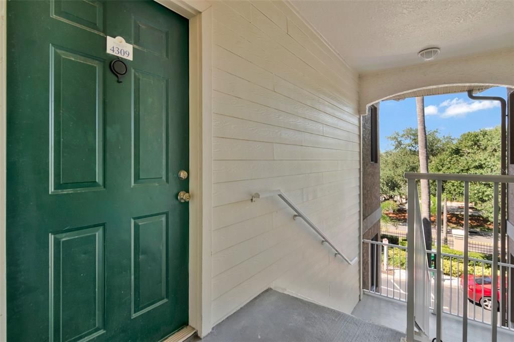 En Venta: $269,900 (1 camas, 1 baños, 964 Pies cuadrados)