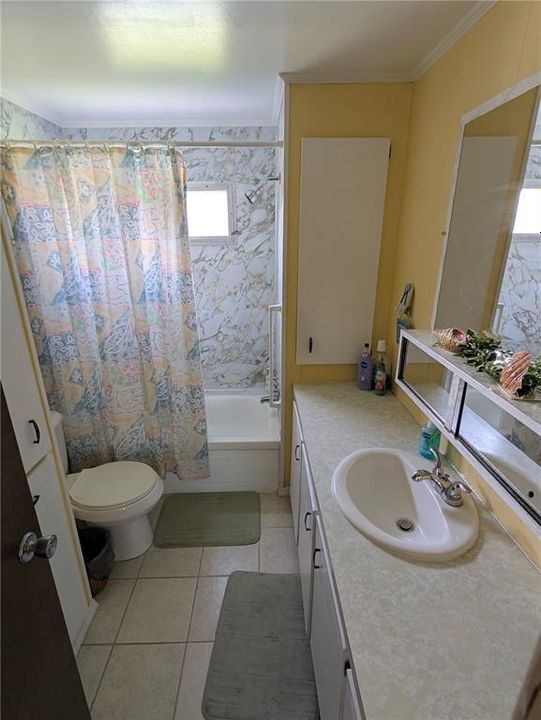 For Sale: $87,500 (2 beds, 1 baths, 684 Square Feet)