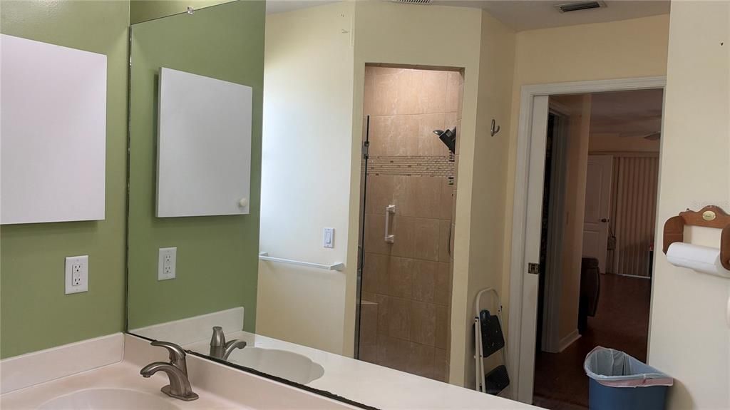 For Sale: $345,000 (3 beds, 2 baths, 2082 Square Feet)