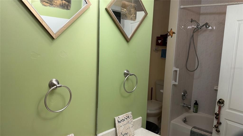 For Sale: $345,000 (3 beds, 2 baths, 2082 Square Feet)