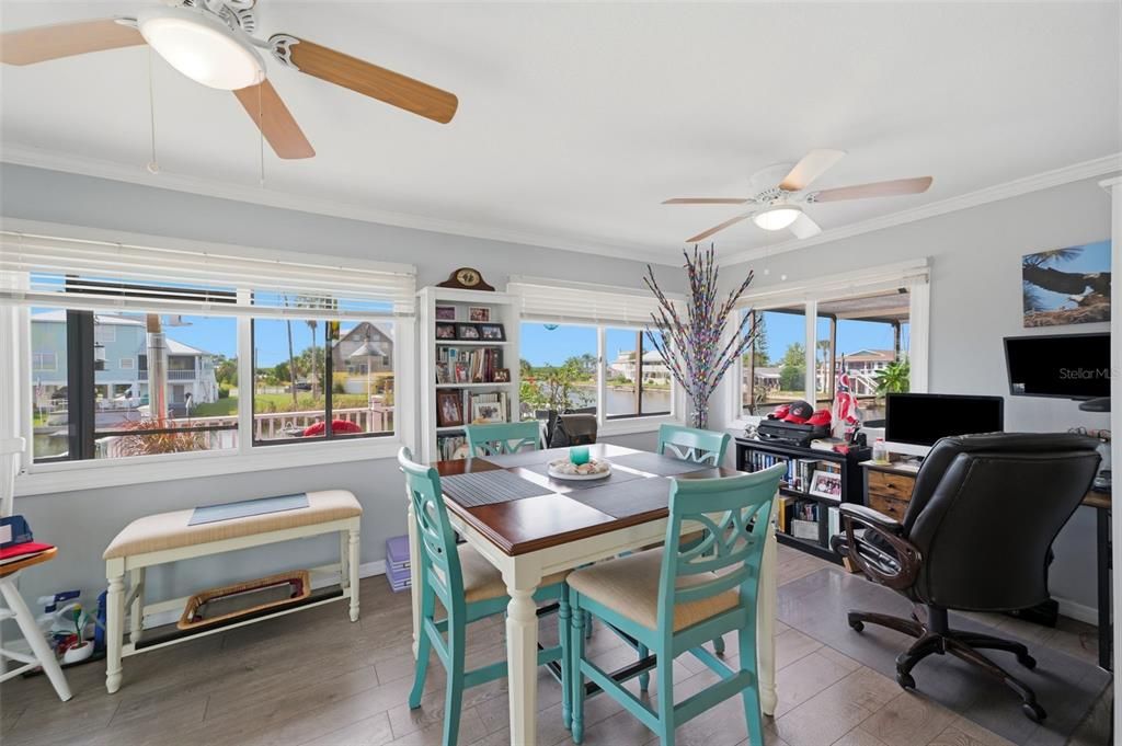 For Sale: $370,000 (3 beds, 2 baths, 1252 Square Feet)