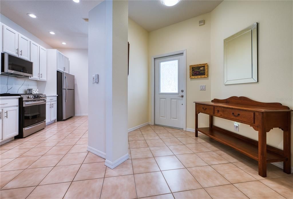 En Venta: $399,500 (2 camas, 2 baños, 1592 Pies cuadrados)