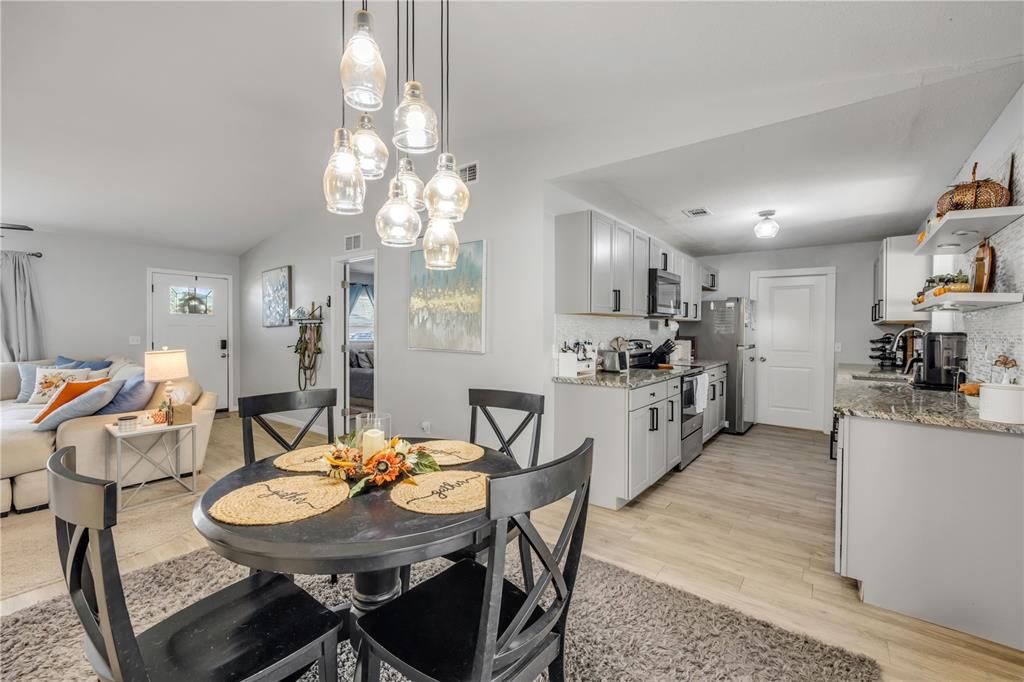 For Sale: $295,000 (3 beds, 2 baths, 1365 Square Feet)