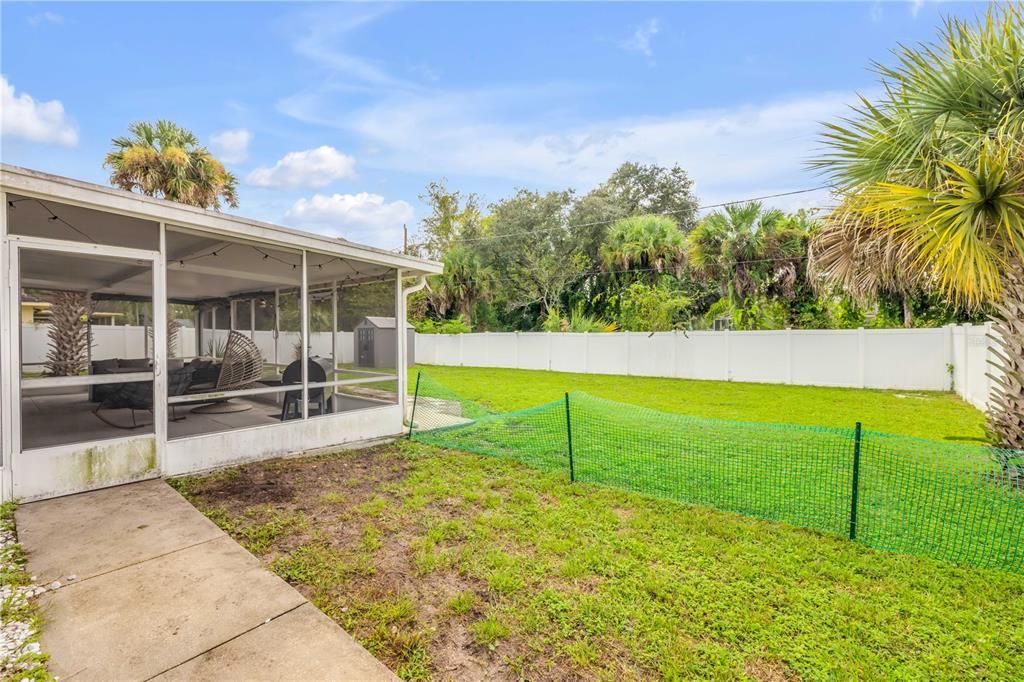 For Sale: $295,000 (3 beds, 2 baths, 1365 Square Feet)