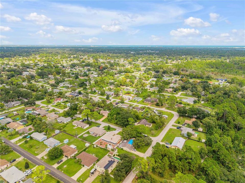 For Sale: $295,000 (3 beds, 2 baths, 1365 Square Feet)