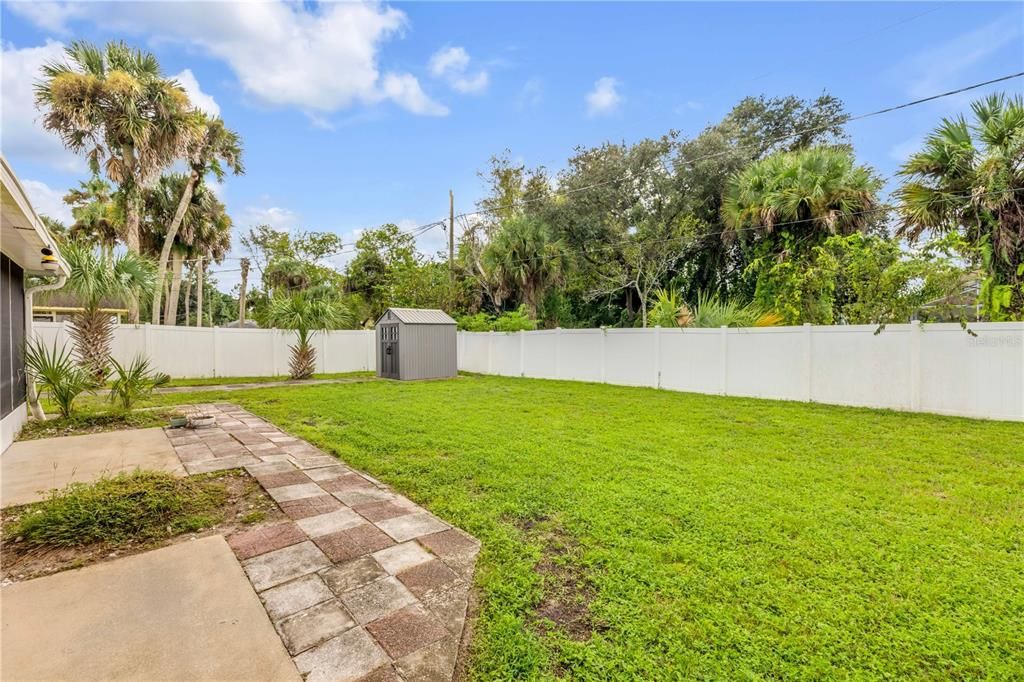 For Sale: $295,000 (3 beds, 2 baths, 1365 Square Feet)