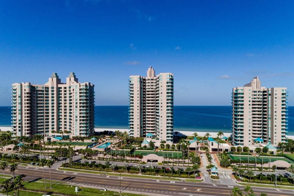 В аренду: $4,800 (2 спален, 2 ванн, 1377 Квадратных фут)