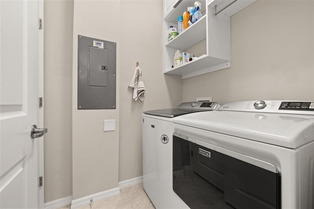 For Sale: $364,900 (2 beds, 2 baths, 1472 Square Feet)