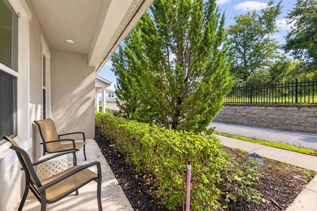 For Sale: $364,900 (2 beds, 2 baths, 1472 Square Feet)