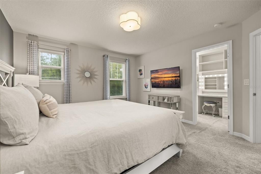 For Sale: $364,900 (2 beds, 2 baths, 1472 Square Feet)