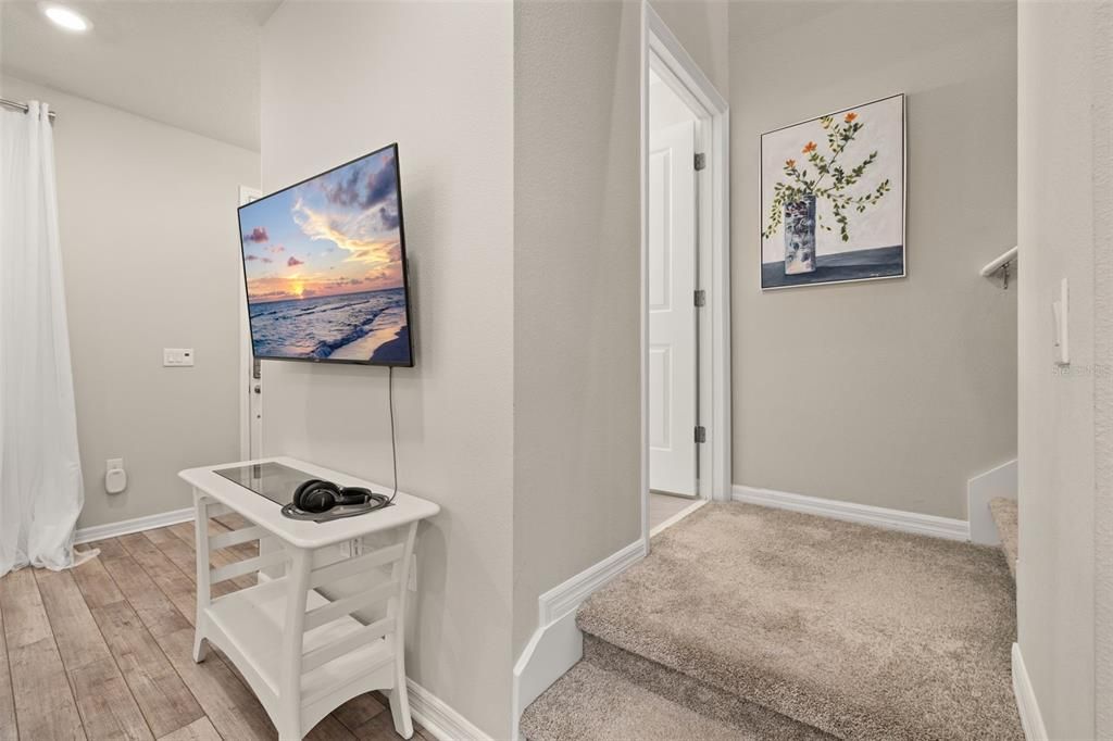 For Sale: $364,900 (2 beds, 2 baths, 1472 Square Feet)