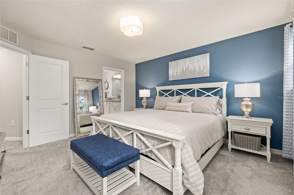 For Sale: $364,900 (2 beds, 2 baths, 1472 Square Feet)