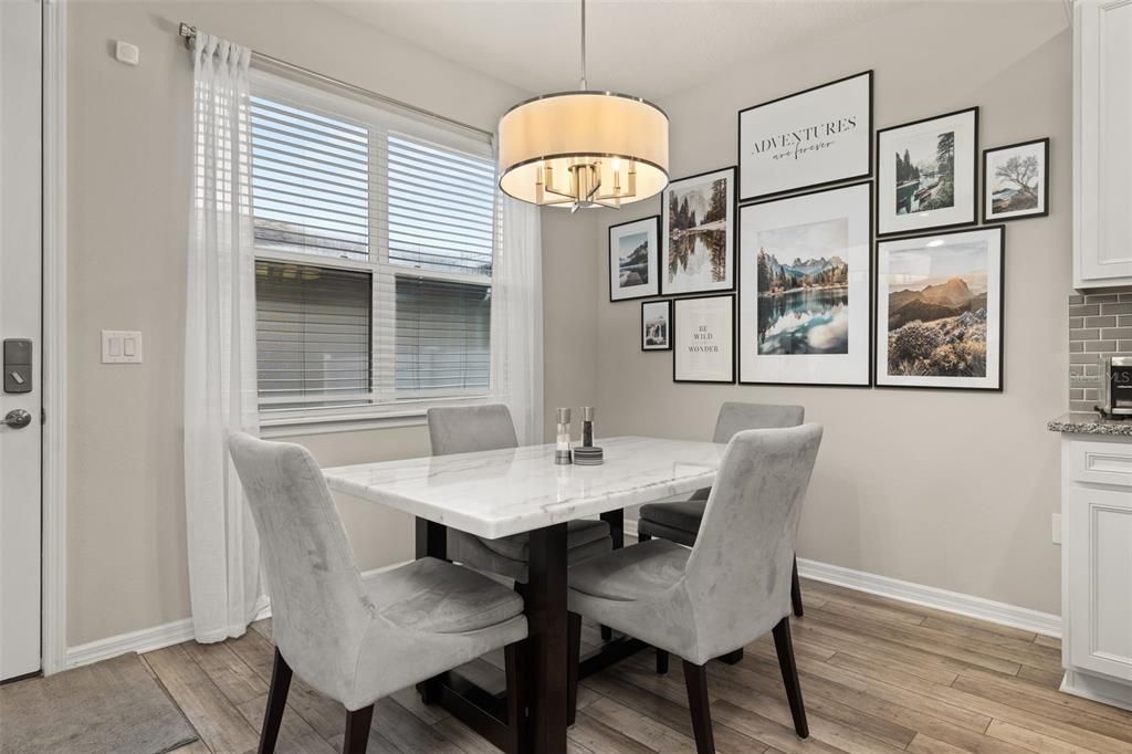 For Sale: $364,900 (2 beds, 2 baths, 1472 Square Feet)