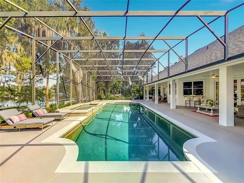For Sale: $1,150,000 (3 beds, 2 baths, 2599 Square Feet)