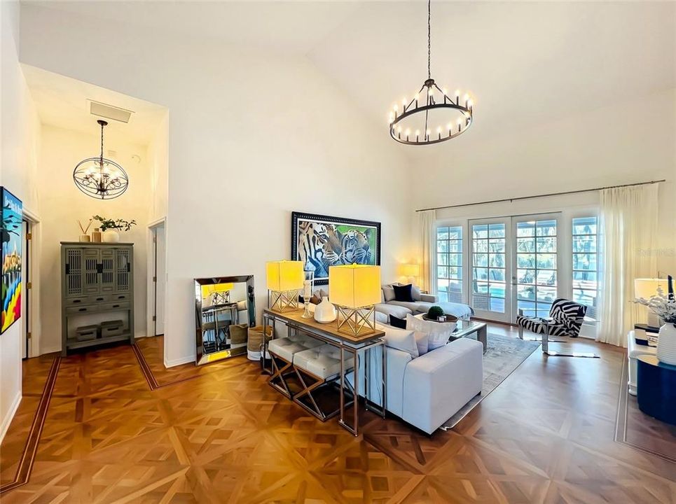 For Sale: $1,150,000 (3 beds, 2 baths, 2599 Square Feet)