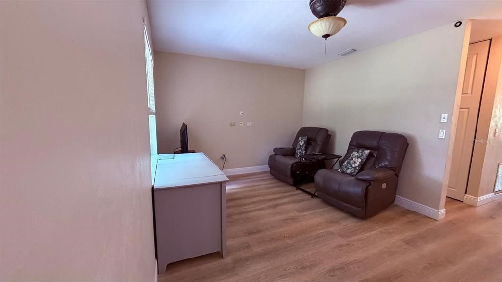 For Sale: $235,000 (2 beds, 2 baths, 1434 Square Feet)