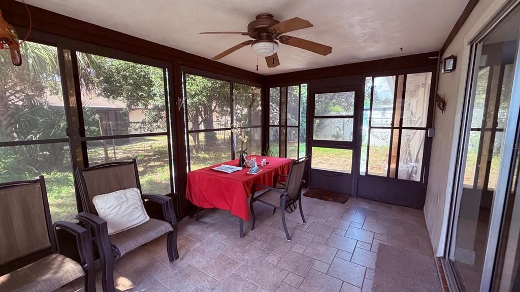 For Sale: $235,000 (2 beds, 2 baths, 1434 Square Feet)