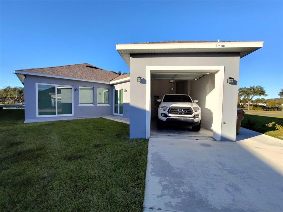 En Venta: $465,000 (4 camas, 3 baños, 1950 Pies cuadrados)