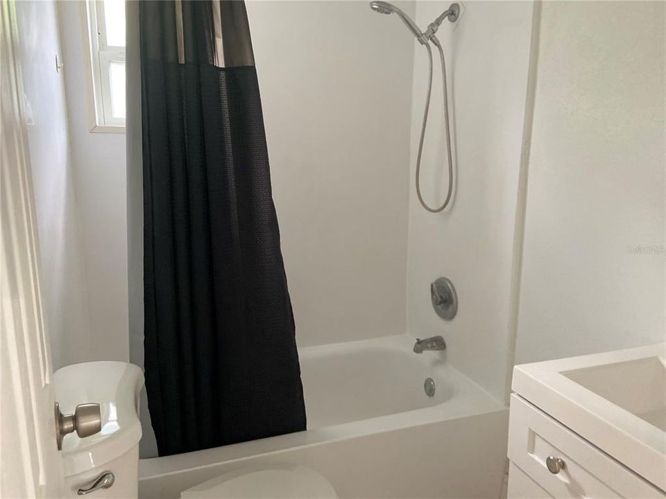 En Renta: $2,300 (2 camas, 1 baños, 952 Pies cuadrados)